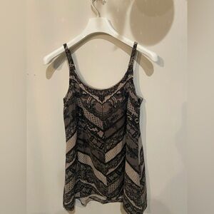 Elegant Black and Tan Lace Patterned Tank Top